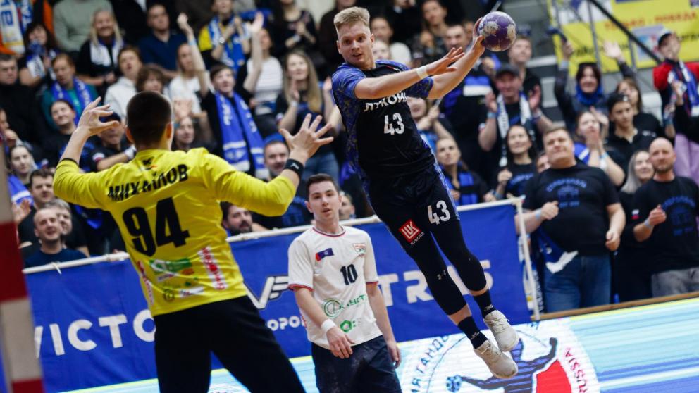 Гандболисты «Виктора» в Ставрополе уступили гостям из Волгограда