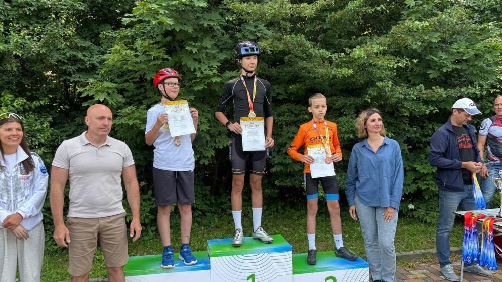 Около 100 велосипедистов соревновались за Кубок главы Ставрополя