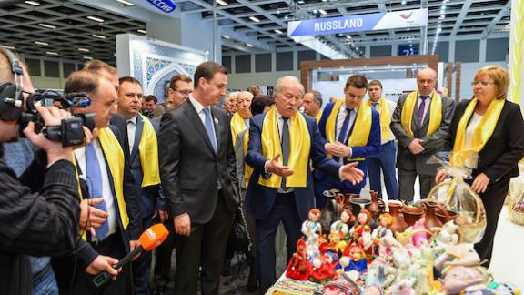 Дмитрий Патрушев отметил стенд Ставропольского края на «Зелёной неделе»