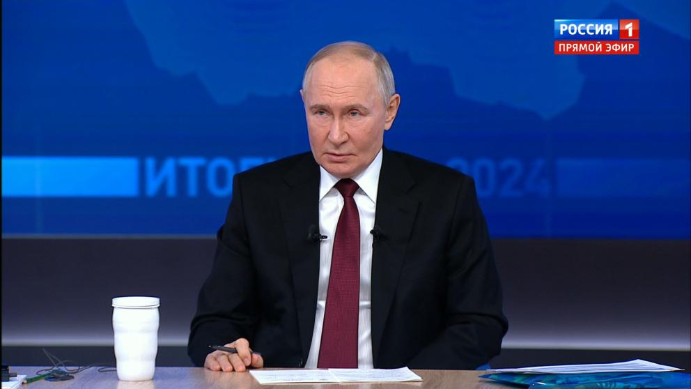 Владимир Путин заявил об эффективном действии единого пособия на ребёнка