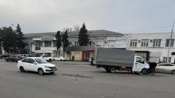 В Ставрополе водитель со стажем более 40 лет пострадал в ДТП