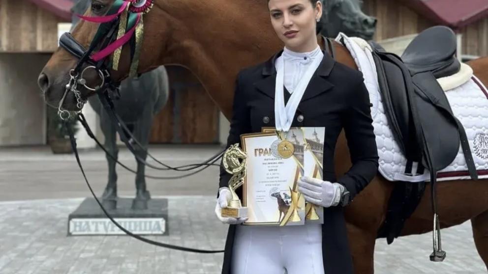 Золото и серебро заработала ставропольская всадница на турнире в Минводах