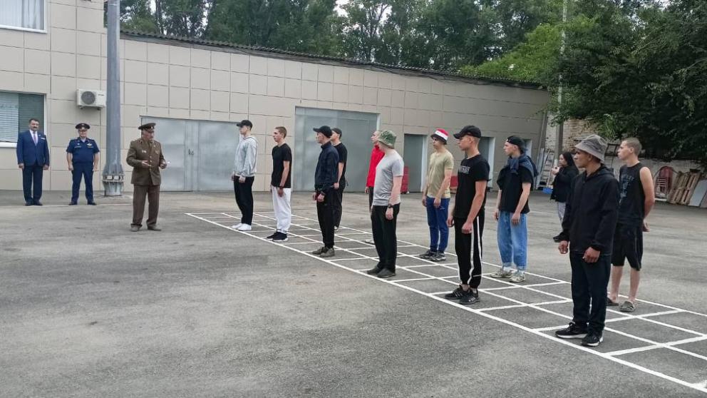 В Изобильненском округе проводили призывников в армию