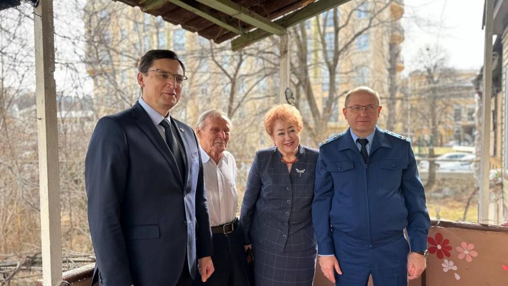 В Кисловодске накануне 23 февраля поздравили трёх ветеранов Великой Отечественной войны