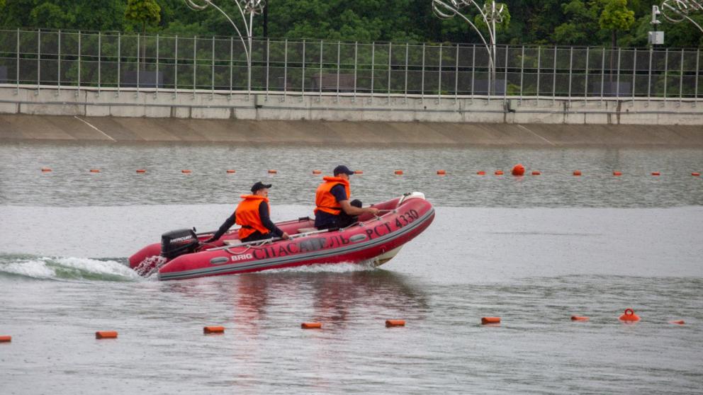 На Комсомольском пруду Ставрополя прошла тренировка спасателей