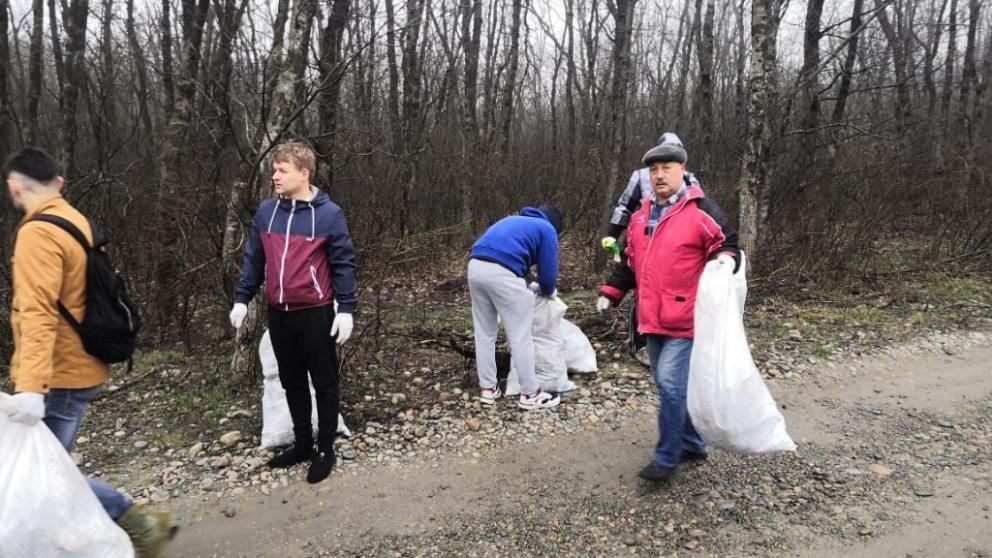 Экологические субботники проходят на Татарском городище близ Ставрополя