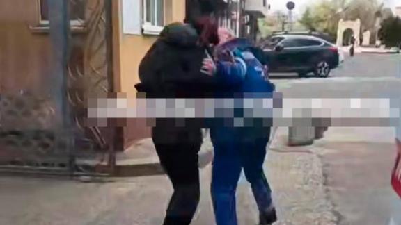 В Ставрополе неизвестный напал на сотрудника скорой помощи