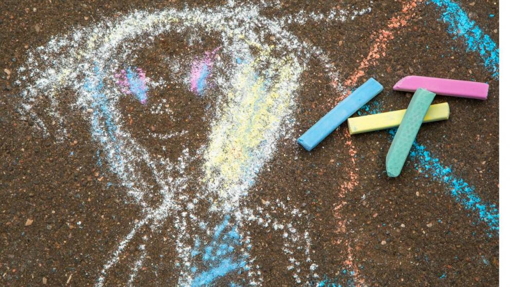 На Ставрополье дети нарисуют для своих мам открытку в 100 квадратных метров