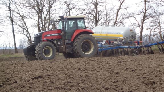 Современные удобрения из Татарстана используют на полях Александровского района