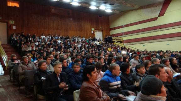 День выпускника прошел в Александровском районе