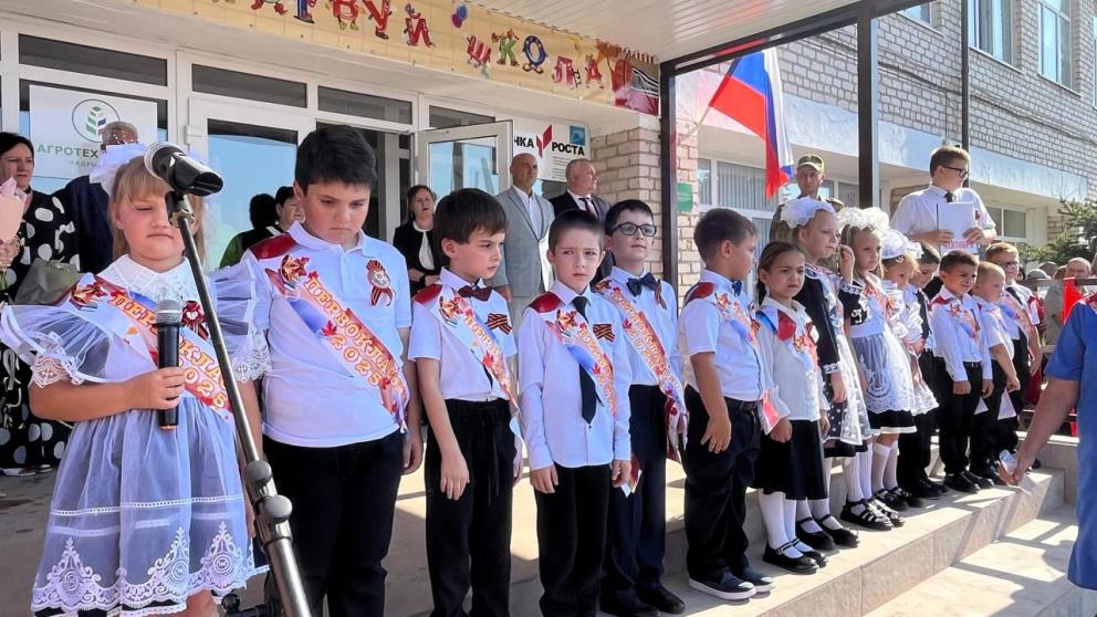 В Апанасенковском округе около 3 тысяч школьников приступили к занятиям