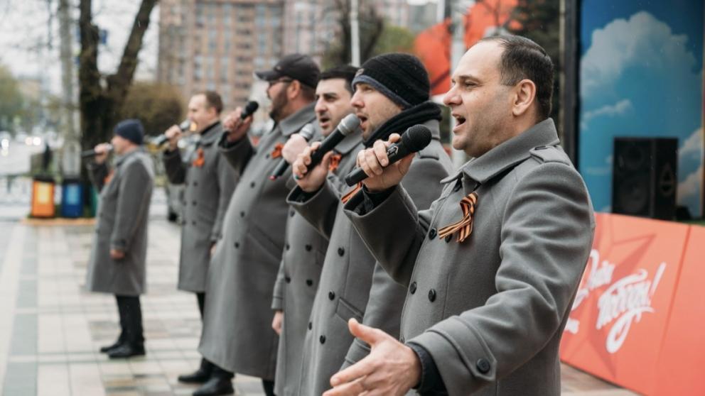 «Маршрут Победы» в Ставрополе объединил сотни людей
