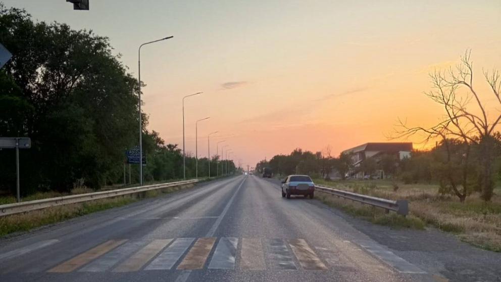 Водитель автомобиля сбил девушку на пешеходном переходе в Нефтекумске