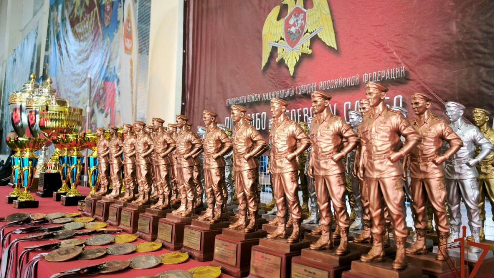 Представители Северо-Кавказского округа Росгвардии показали себя на чемпионате по самбо
