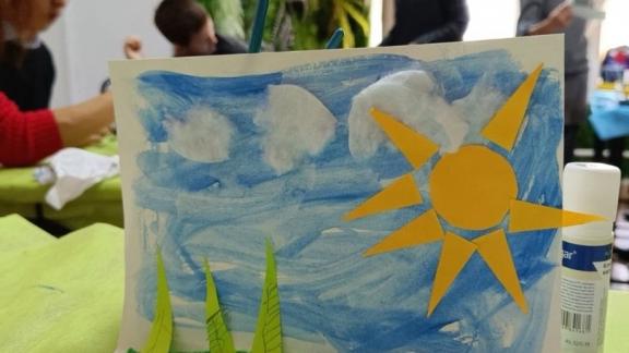 Занятия по сказкотерапии для детей проводят в библиотеке Ставрополя