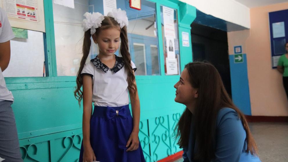 «Единая Россия» в День знаний поддержала ребят из ЛДНР в Ставрополе