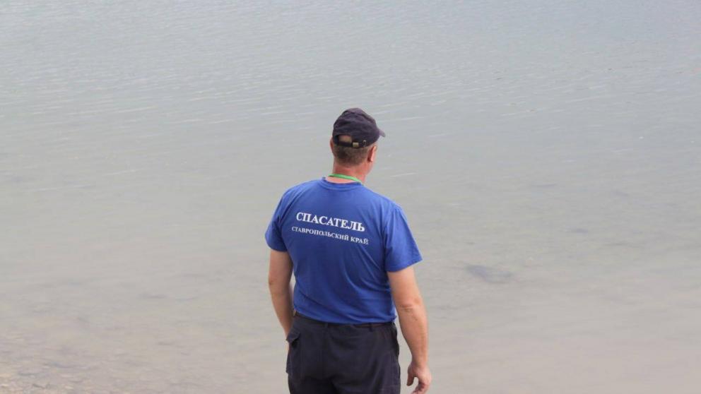 Тело пропавшего мужчины достали из озера в Георгиевске