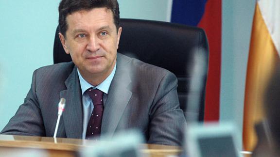 Помочь средним предприятиям Ставрополья выйти на зарубежный рынок