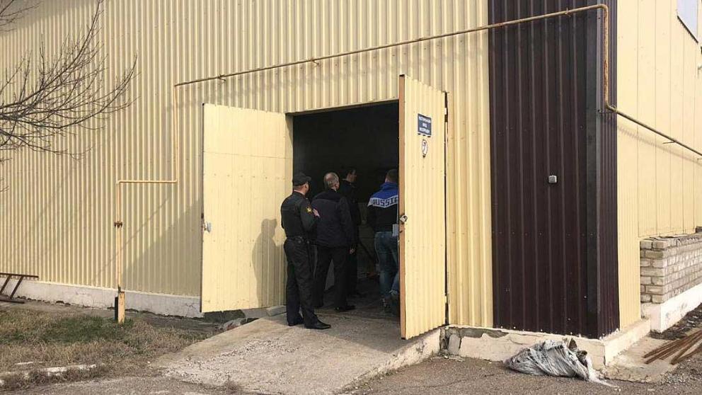 Незаконное производство виноматериалов ликвидировано в Левокумском районе