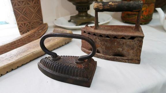 День рождения утюга ведёт свою историю с семнадцатого столетия