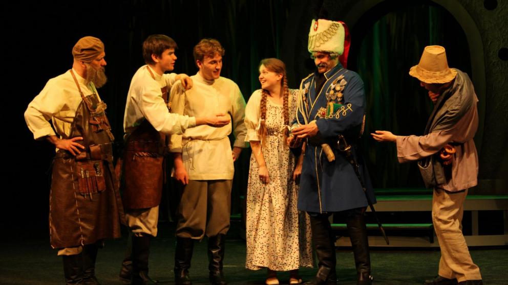 Ставропольский театр драмы представил спектакль «Русский секрет» по повести Лескова «Левша»