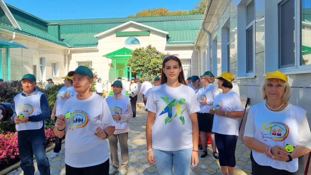 Активисты Предгорья организовали пожилым людям праздник здоровья