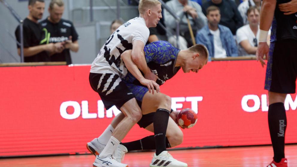 Гандболисты ставропольского «Виктора» проиграли «Пермским медведям»