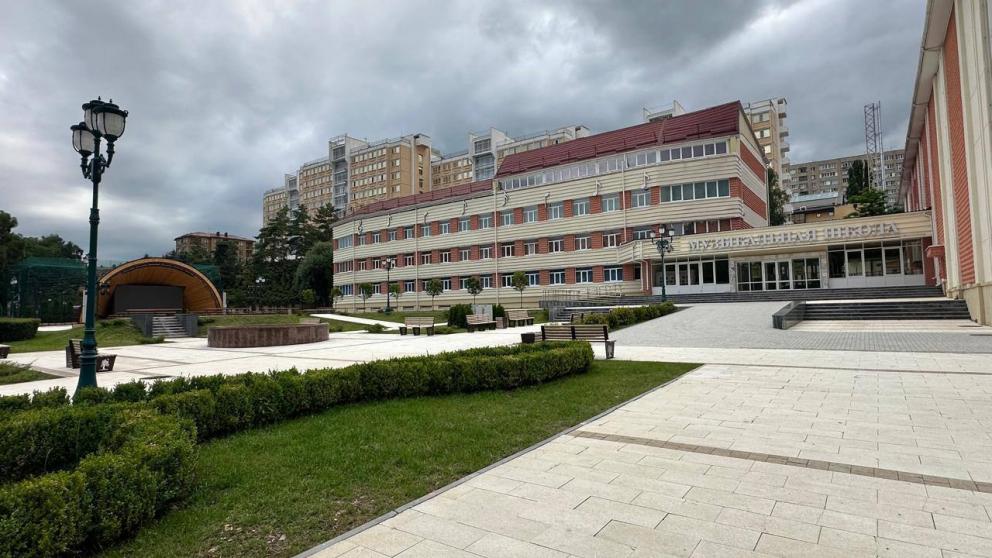 Музыкальная школа имени Рахманинова в Кисловодске принимает учеников после капремонта