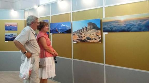 «Хрустальный горизонт» фотографа Валентина Айвазова открыт в Ставрополе
