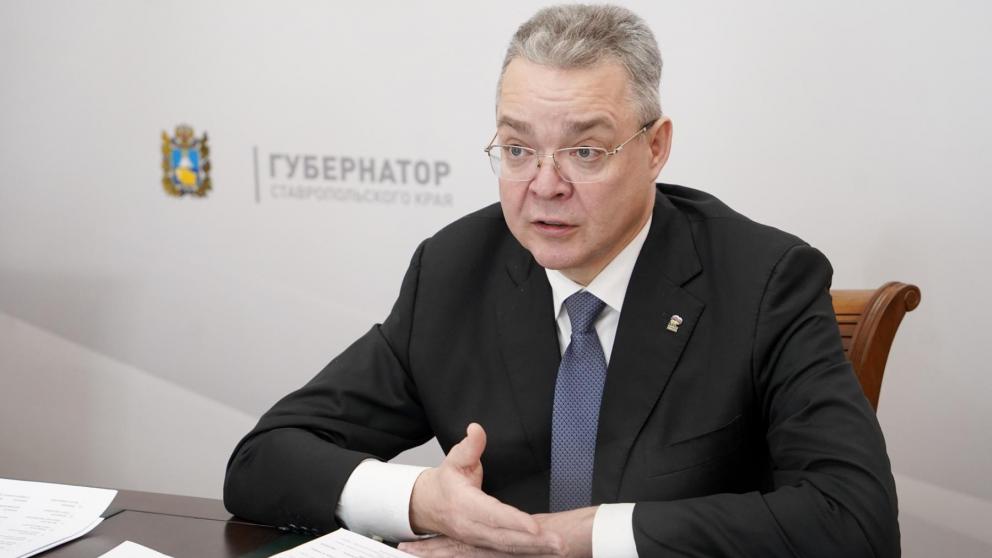 Губернатор Ставрополья дал поручения по решению вопросов от жителей края