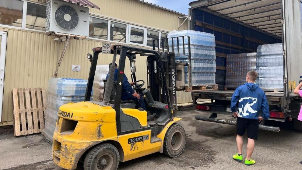 «Единая Россия» собрала 60 процентов всей гуманитарной помощи Донбассу