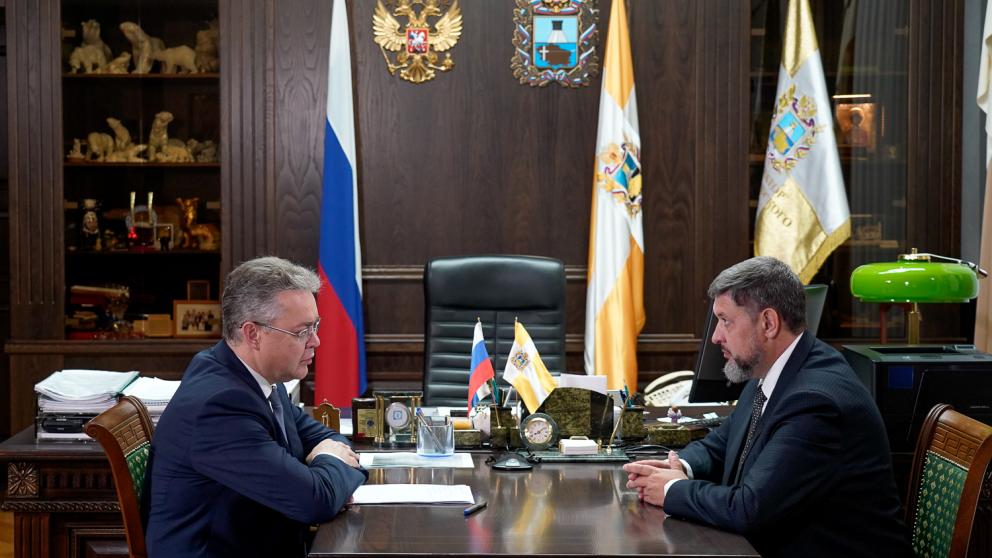 По поручению губернатора подготовят предложения для участия школ Кировского округа в программе капремонта 