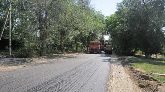 В селе Томузловском отремонтировали участок главной улицы
