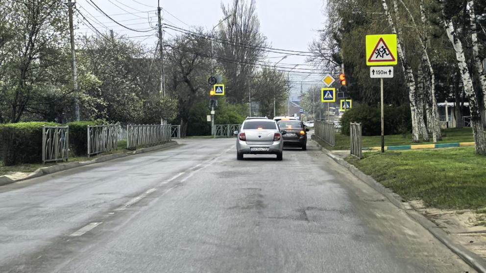 В селе Кочубеевского округа Ставрополья начали ремонт улицы Комсомольской