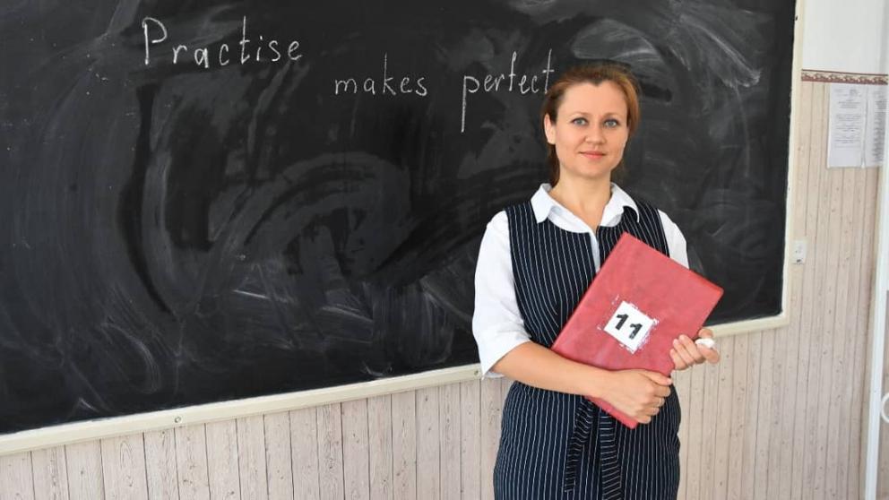 В Грачёвском округе Ставрополья преподаёт учитель английского из Сибири