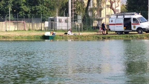 В Ессентуках в городском озере утонул мужчина
