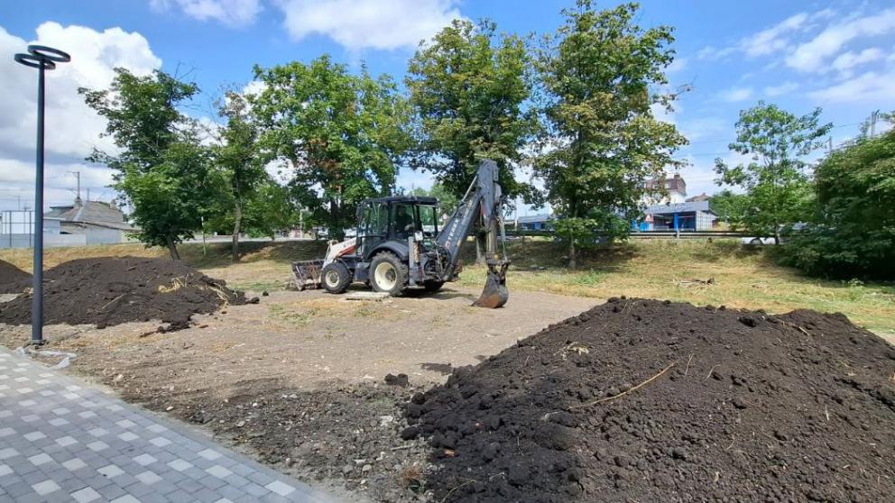 Глава Ессентуков проверил ход строительства социальных объектов