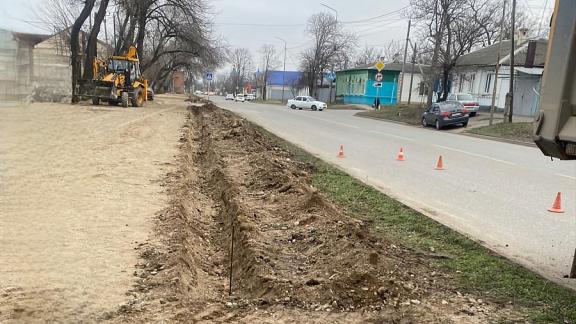 Благоустройство улицы Лермонтова в Георгиевске по нацпроекту выполнено на 53%