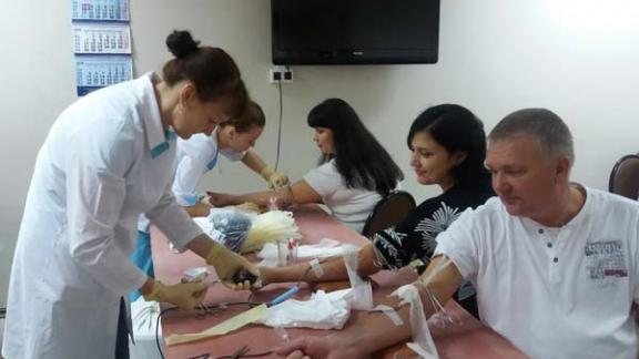 В Невинномысске прошла донорская акция в поддержку четырёхлетнего Акима