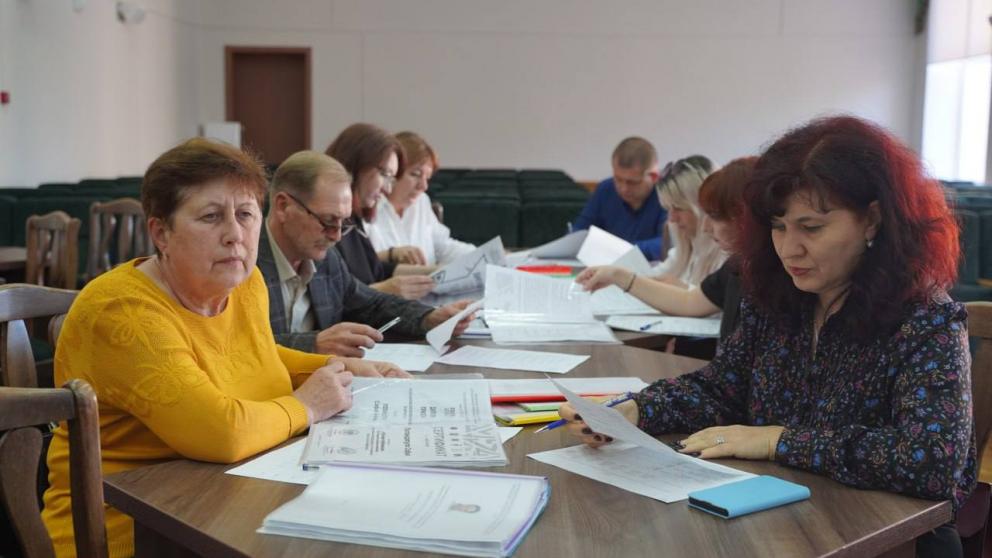 В Андроповском округе определили восемь именных стипендиатов главы территории