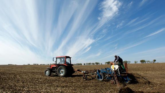 В 2020 году аграрии Ставрополья приобрели в лизинг 246 единиц техники
