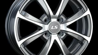 Выбираем диски на Лада Весту Кросс