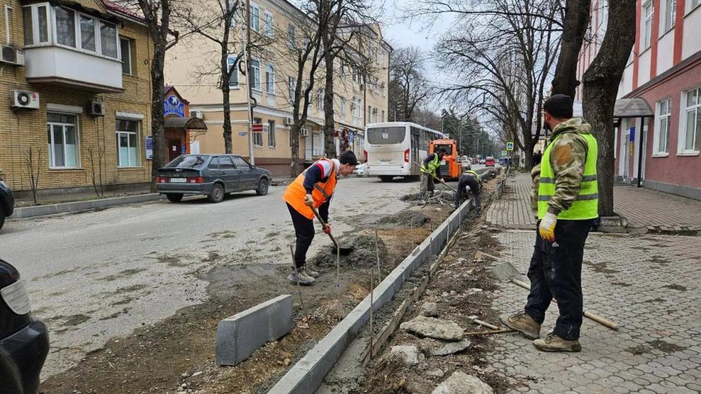 В Пятигорске по нацпроекту обновляют улицу Октябрьскую