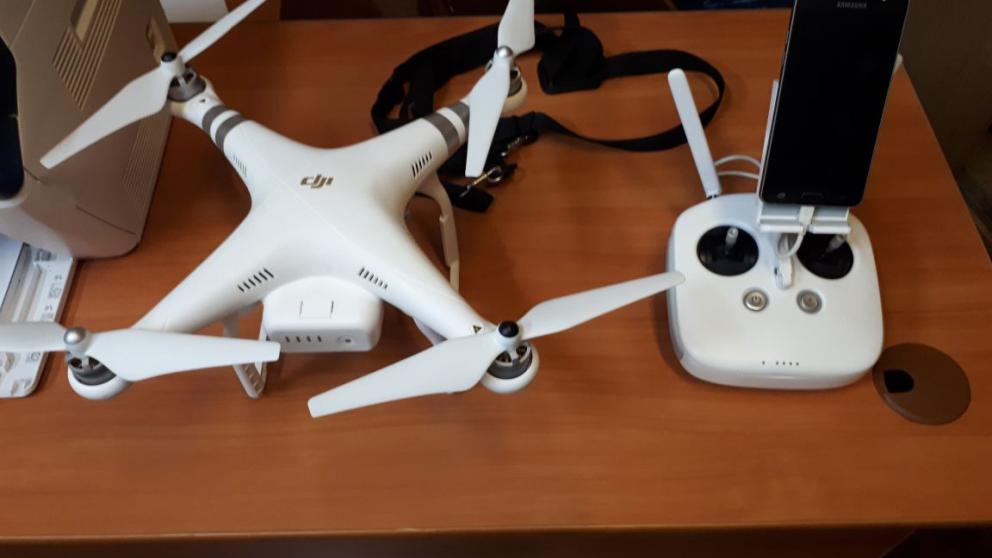 Телефоны для осужденных пытались передать в колонию с помощью квадрокоптера