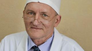 С юбилеем, доктор Карпов! Добрый, внимательный, настоящий мастер...