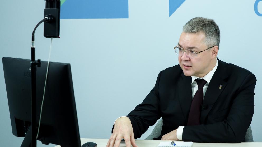 Прямая линия губернатора Ставрополья в соцсетях: миллион вакцинированных, новогодние подарки, жильё для детей-сирот