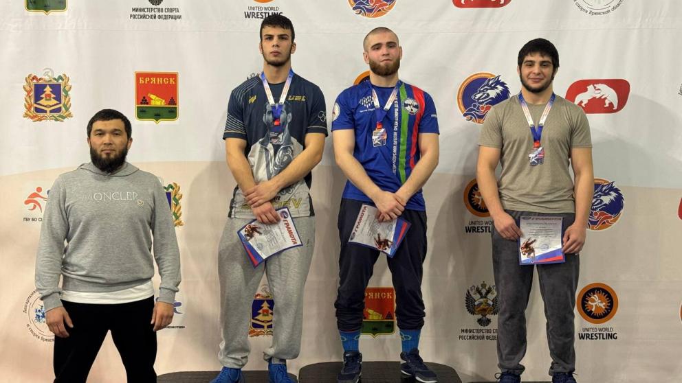 Ставропольские борцы собрали комплект медалей в Брянске