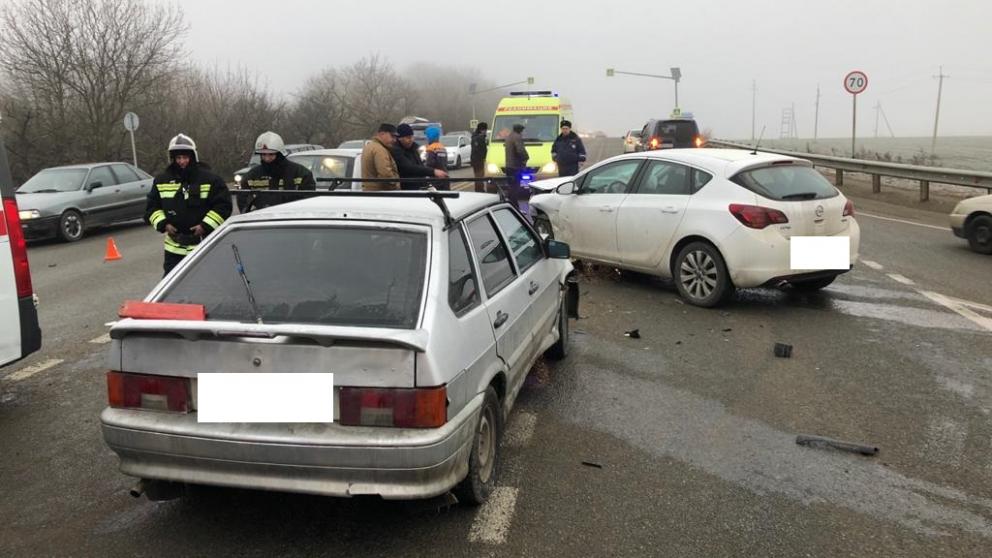 В Шпаковском районе столкнулись три автомобиля
