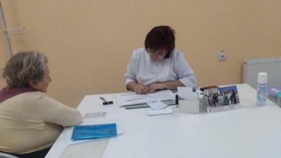 В станице Каменнобродской на Ставрополье эндокринолог провёл «Школу диабета»