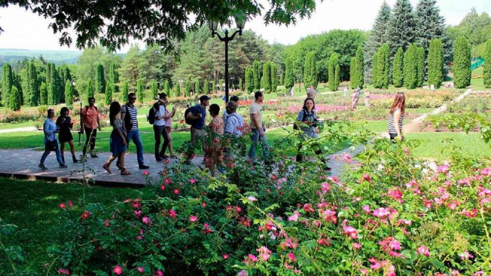 Кисловодск вошёл в число лидеров по бронированию квартир летом 2022 года